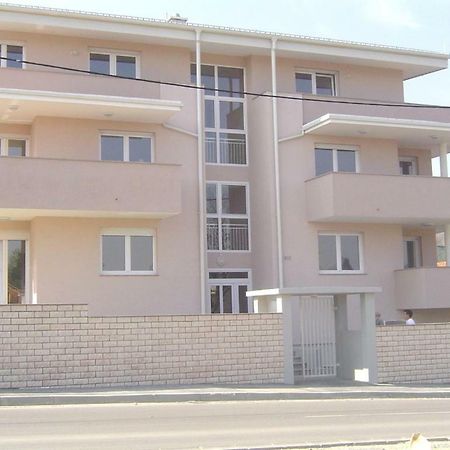 Apartmani Almica ザグレブ エクステリア 写真