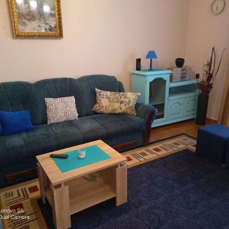 Apartmani Almica ザグレブ エクステリア 写真