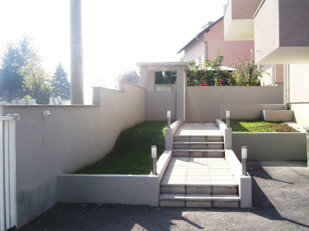 Apartmani Almica ザグレブ エクステリア 写真